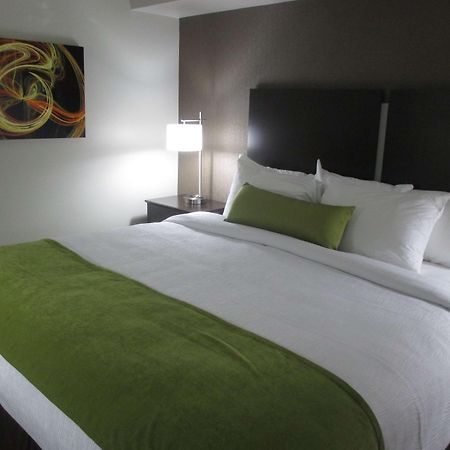 Best Western Harvest Inn & Suites Grand Forks Esterno foto